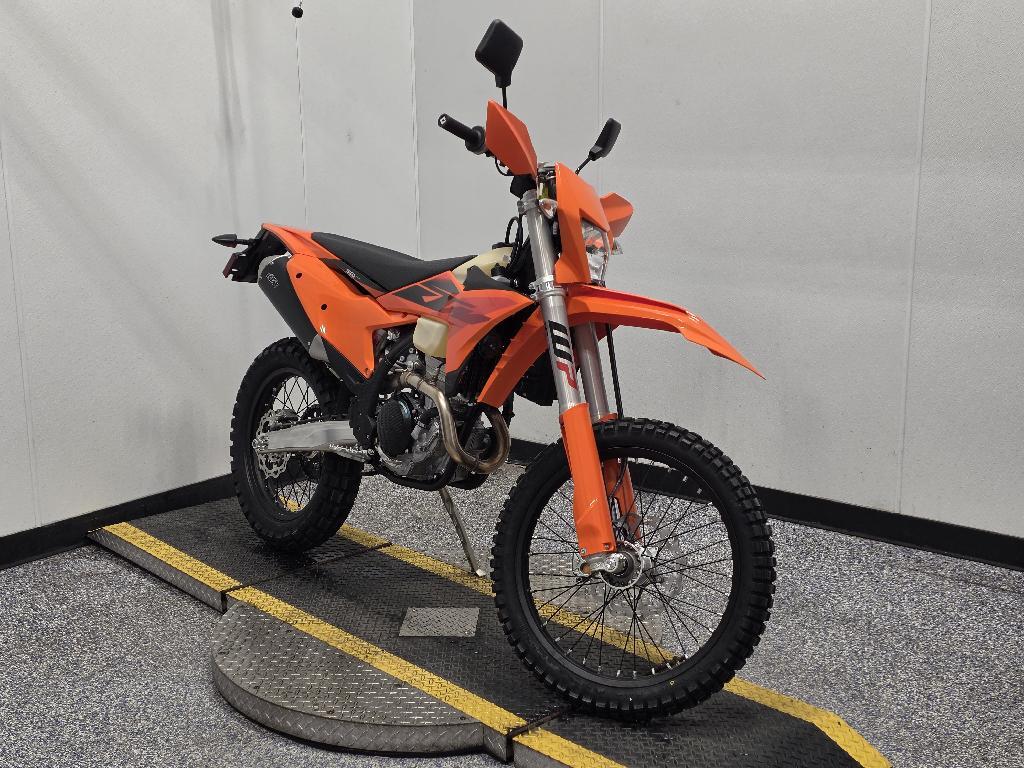 2027 KTM 350 EXC-F EXC-F in Auburn, MA