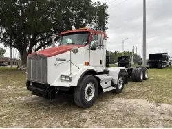 2011 KENWORTH T800