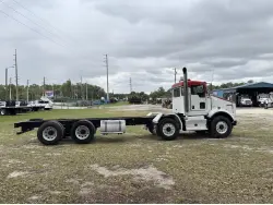 2011 KENWORTH T800