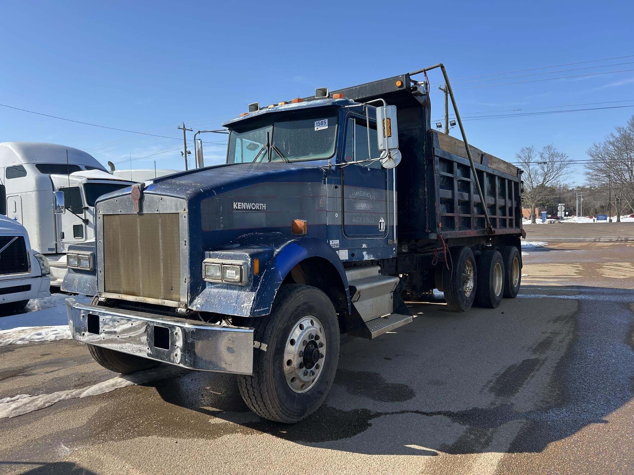 1988 KENWORTH W900 in Covington, TN