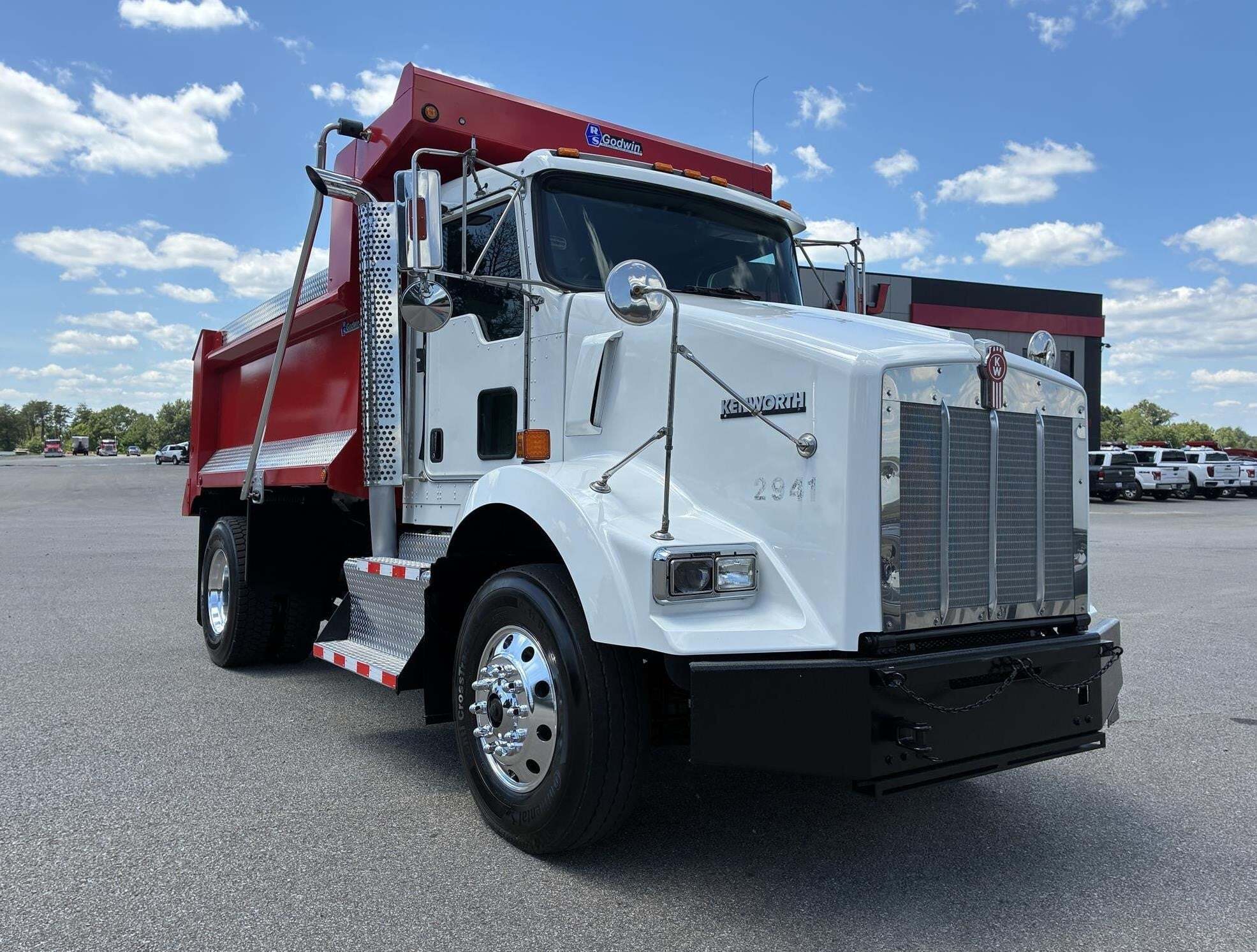 2016 KENWORTH T800 in Chatham, VA