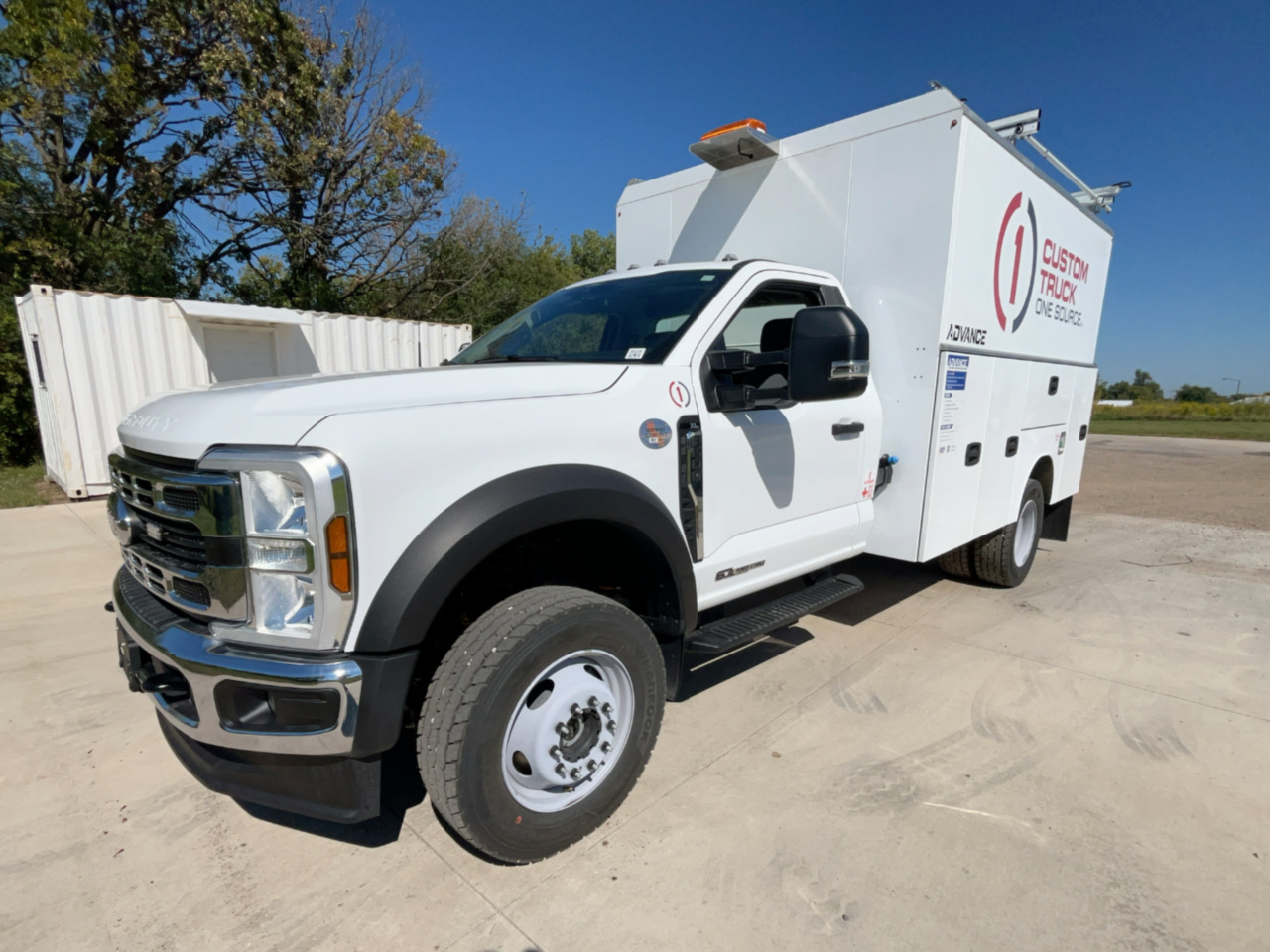 2025 FORD F600 in Fort Worth, TX
