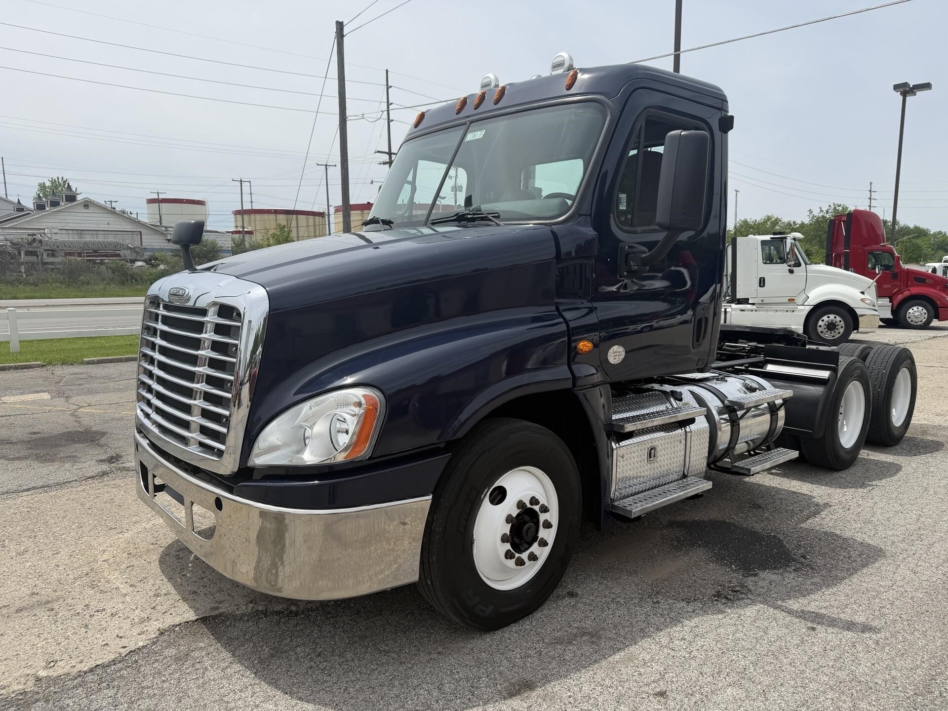 2018 FREIGHTLINER CASCADIA 125 in Fort Wayne, IN