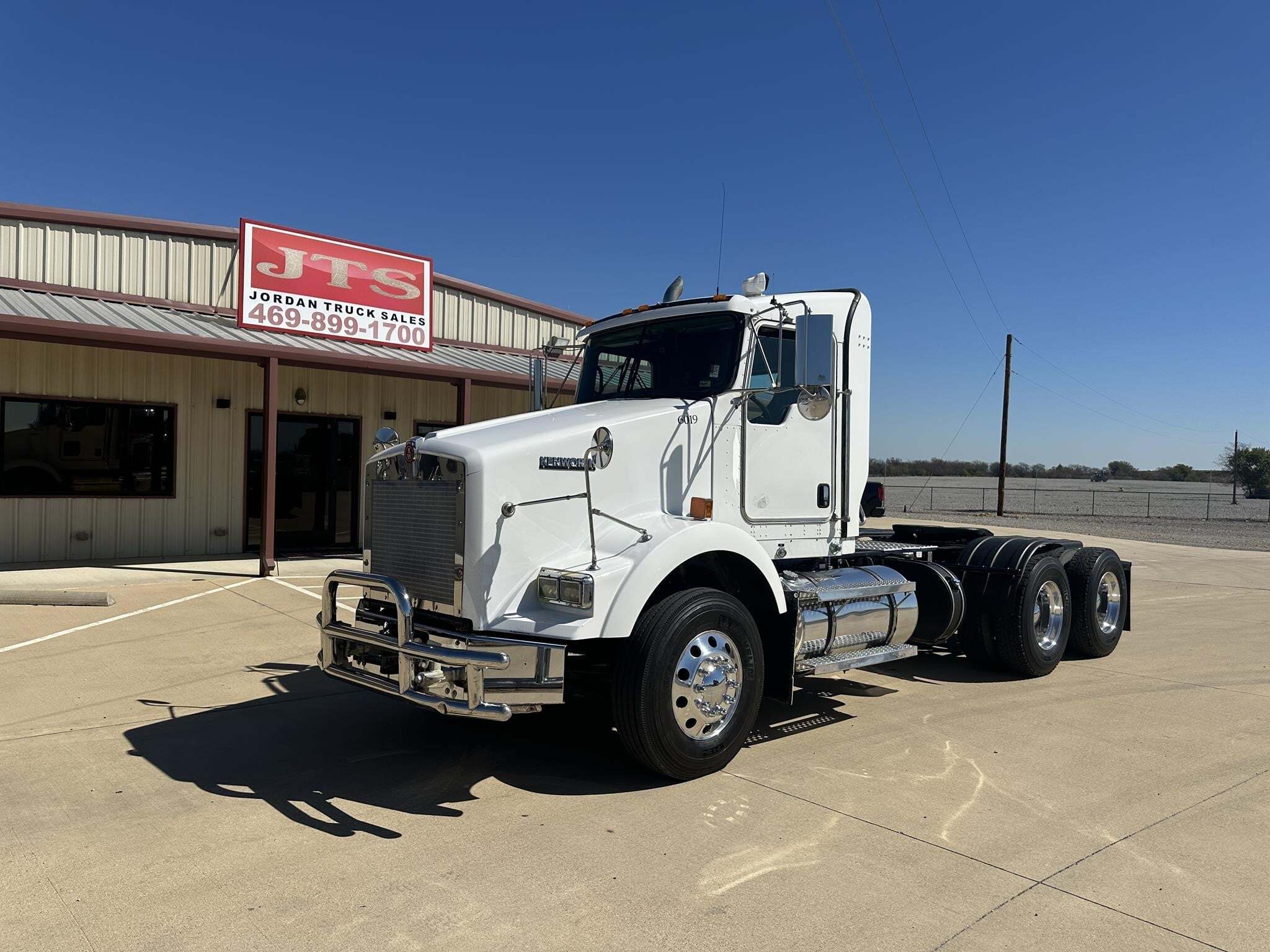 2020 KENWORTH T800 in Rhome, TX
