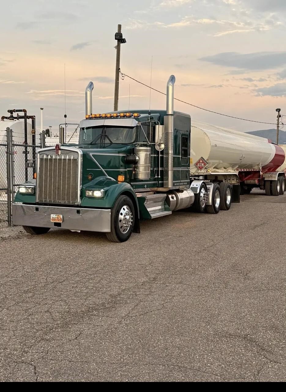 2021 KENWORTH W900 in Salt Lake City, UT