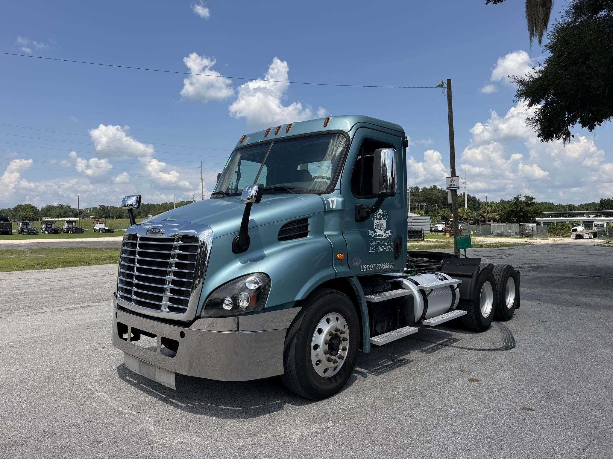 2018 FREIGHTLINER CASCADIA 125 in Ocala, FL