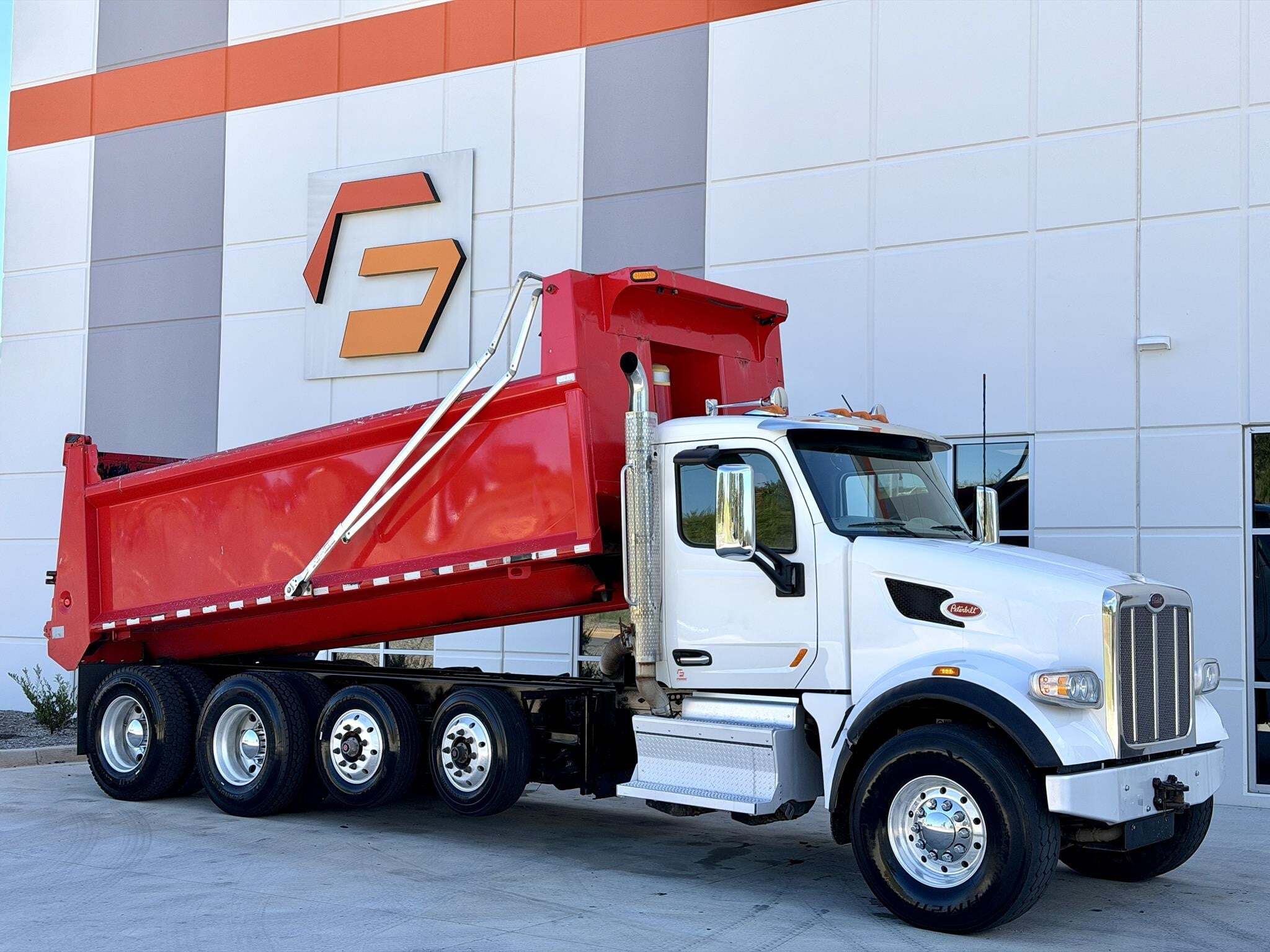 2021 PETERBILT 567 in Greer, SC