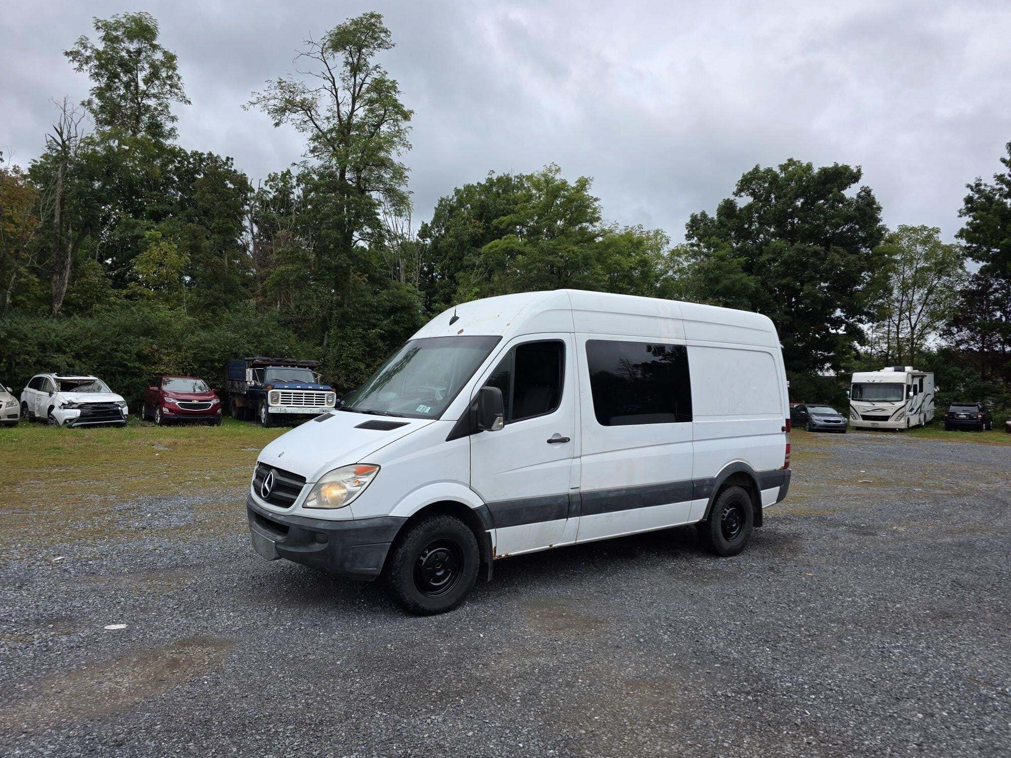 2011 MERCEDES-BENZ SPRINTER 2500 2500 in Duncansville, PA
