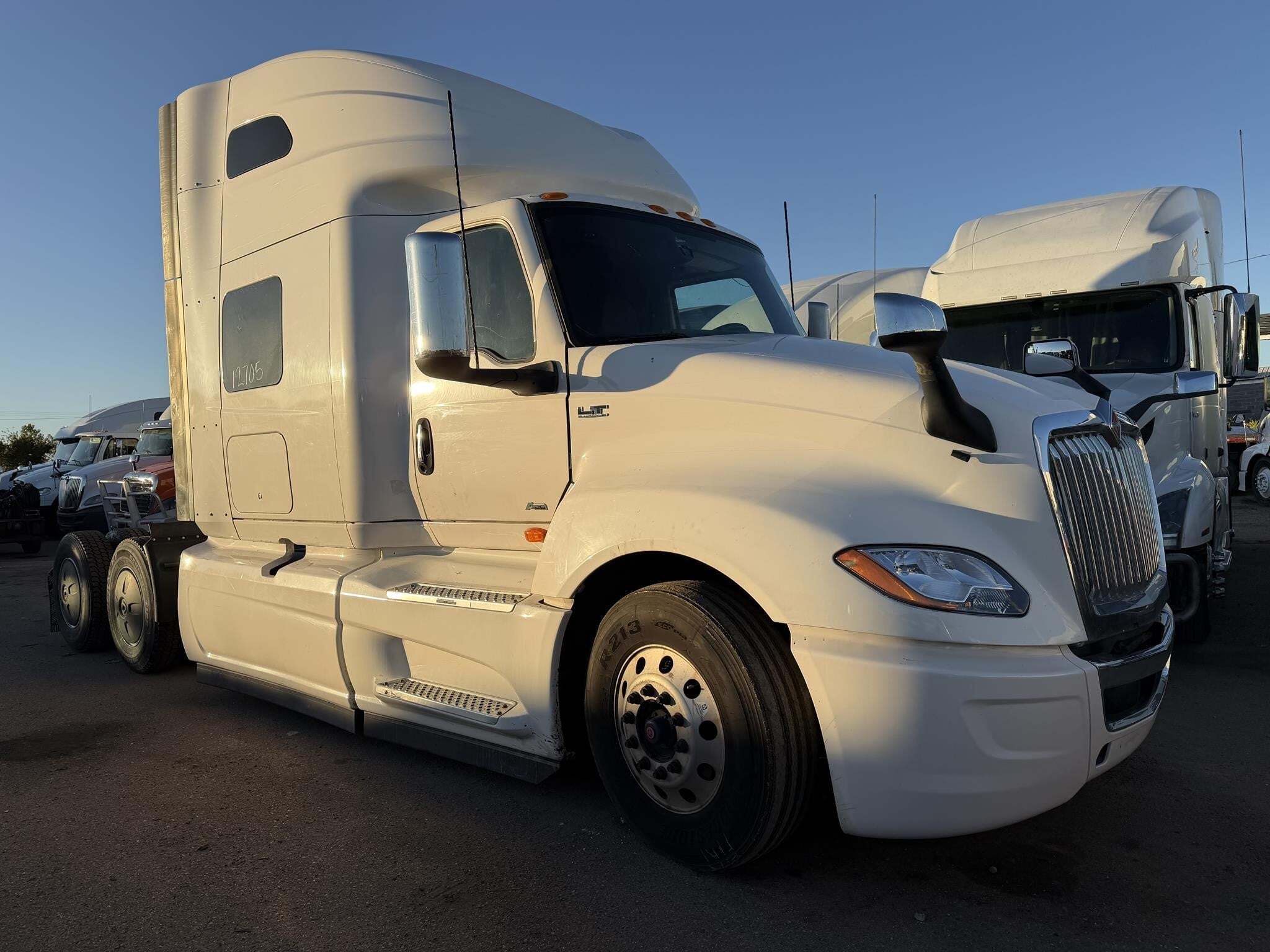 2021 INTERNATIONAL LT in Covington, TN