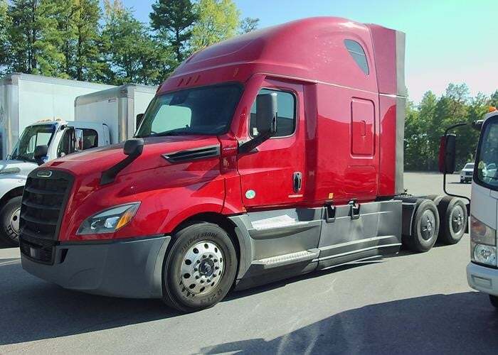 2023 FREIGHTLINER CASCADIA 126 in Charlotte, NC