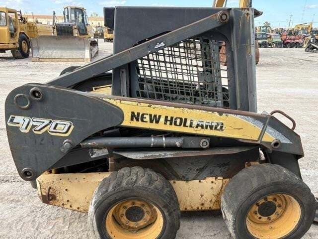 2011 NEW HOLLAND L170 in Van Alstyne, TX