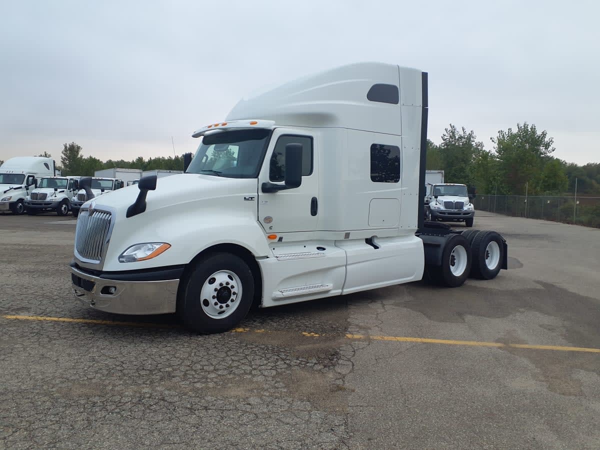 2020 INTERNATIONAL LT625 SLPR CAB in Wayland, MI