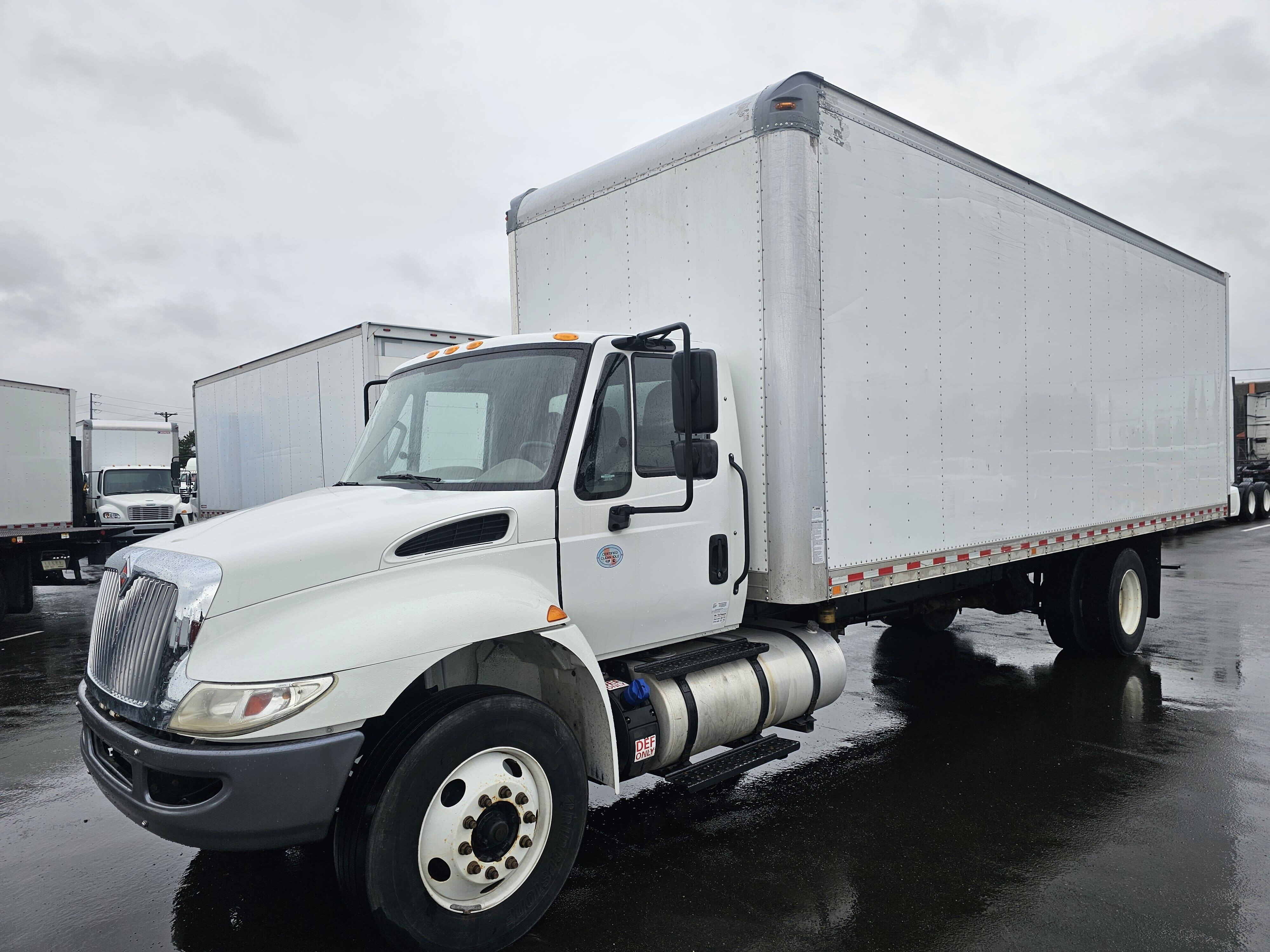 2018 INTERNATIONAL 4300 in Tacoma, WA
