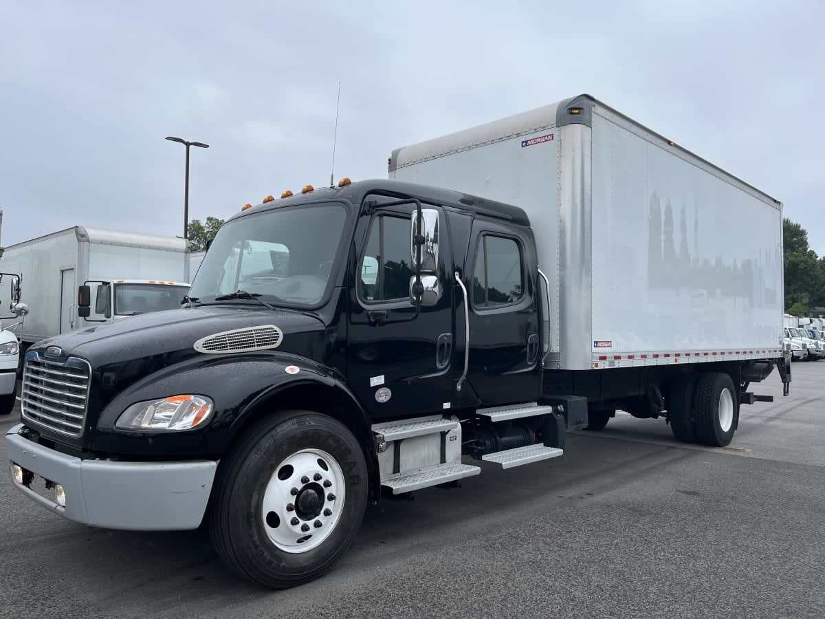 2018 FREIGHTLINER BUSINESS CLASS M2 106 in Laurel, MD