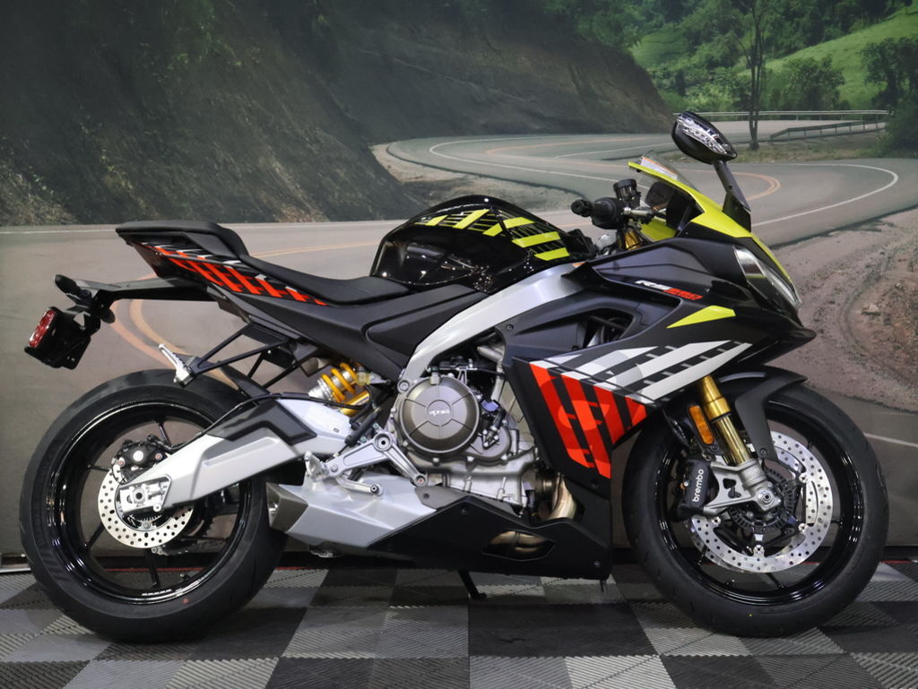 2027 Aprilia® RS 660 Factory 660 in Chatsworth, CA