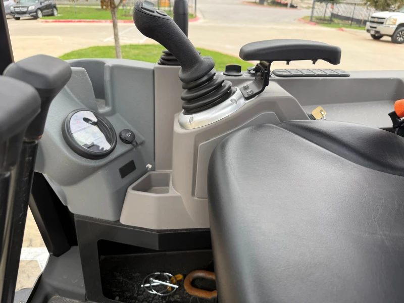 2026 JCB 35Z-1