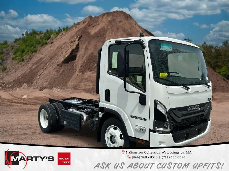 2025 ISUZU NRR