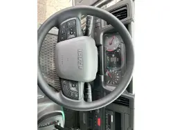 2025 ISUZU NRR