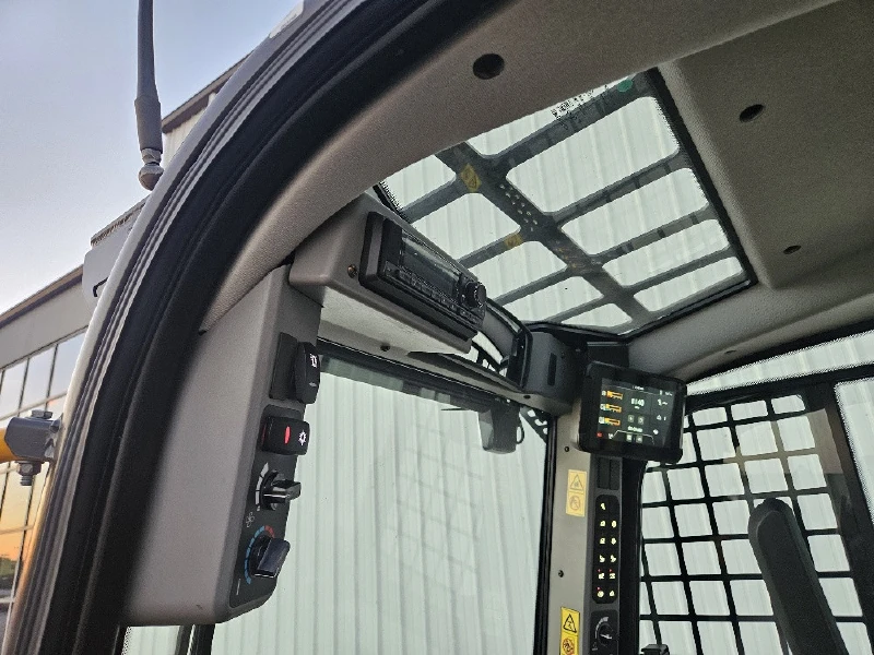 2026 JCB 290