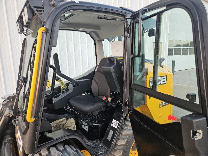 2026 JCB 215