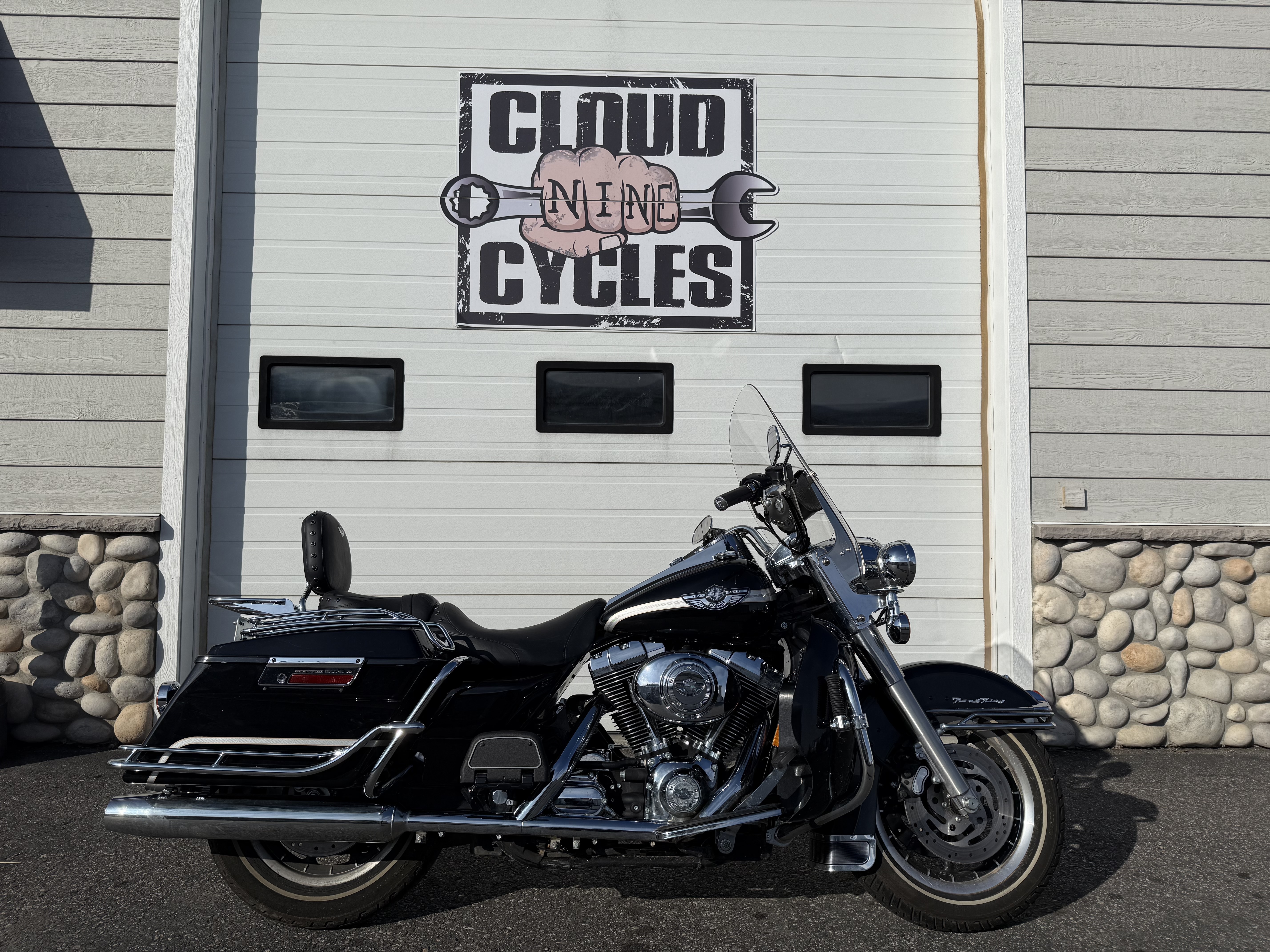 2003 Harley-Davidson ROAD KING FLHR in Bozeman, MT