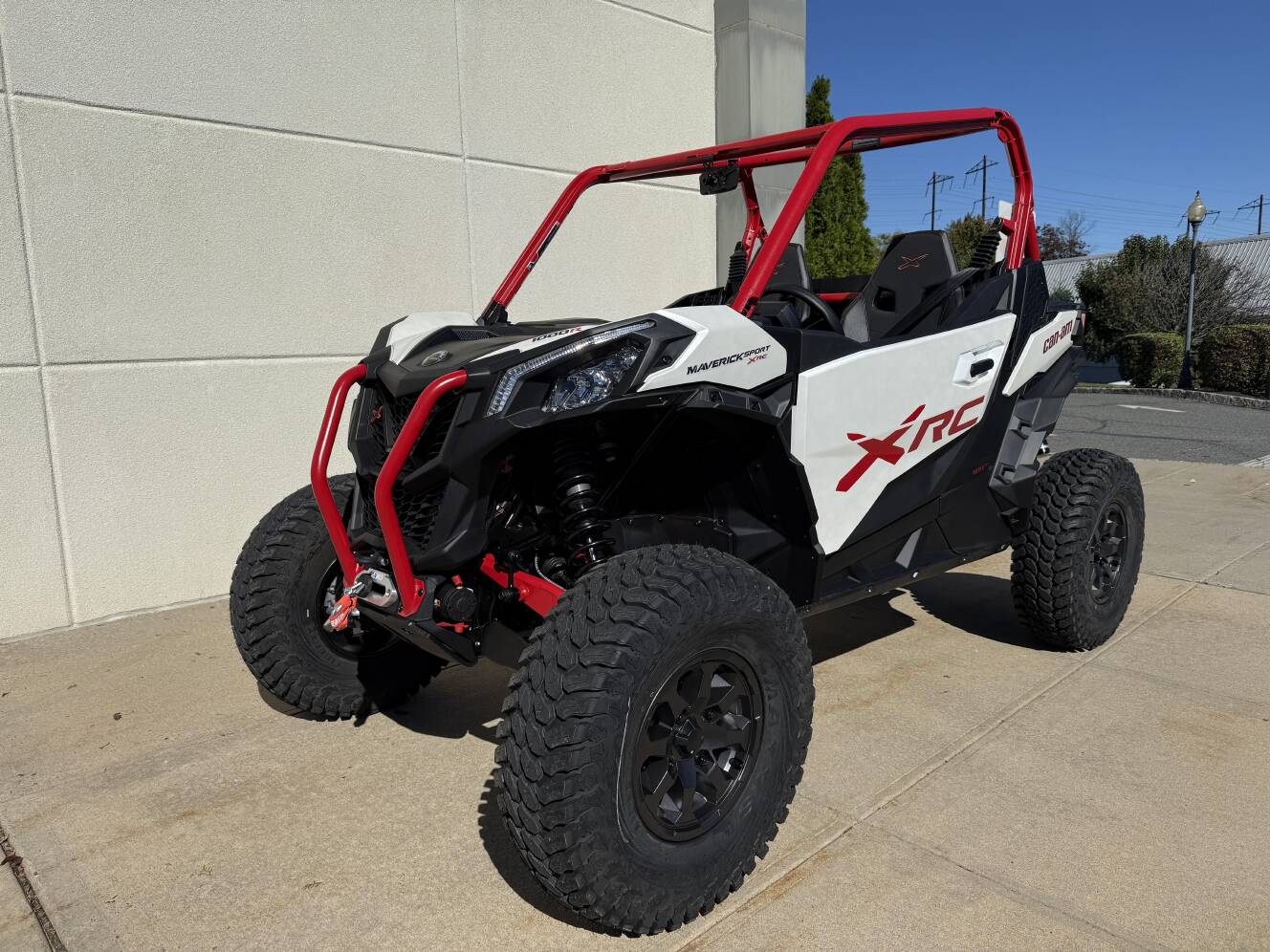 A photo of this 2026 Can-Am MAVERICK SPORT X RC 1000R