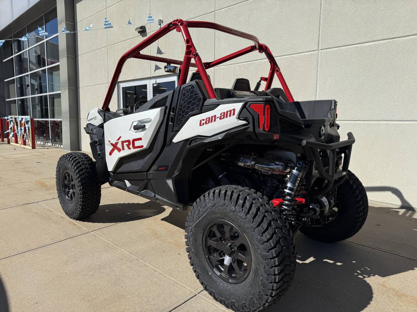 A photo of this 2026 Can-Am MAVERICK SPORT X RC 1000R