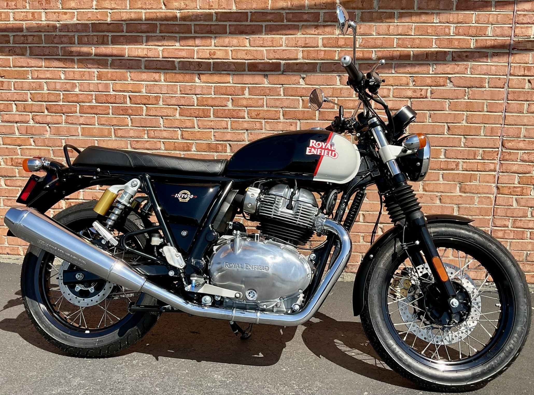 2024 Royal Enfield INT 650 in Chicago, IL