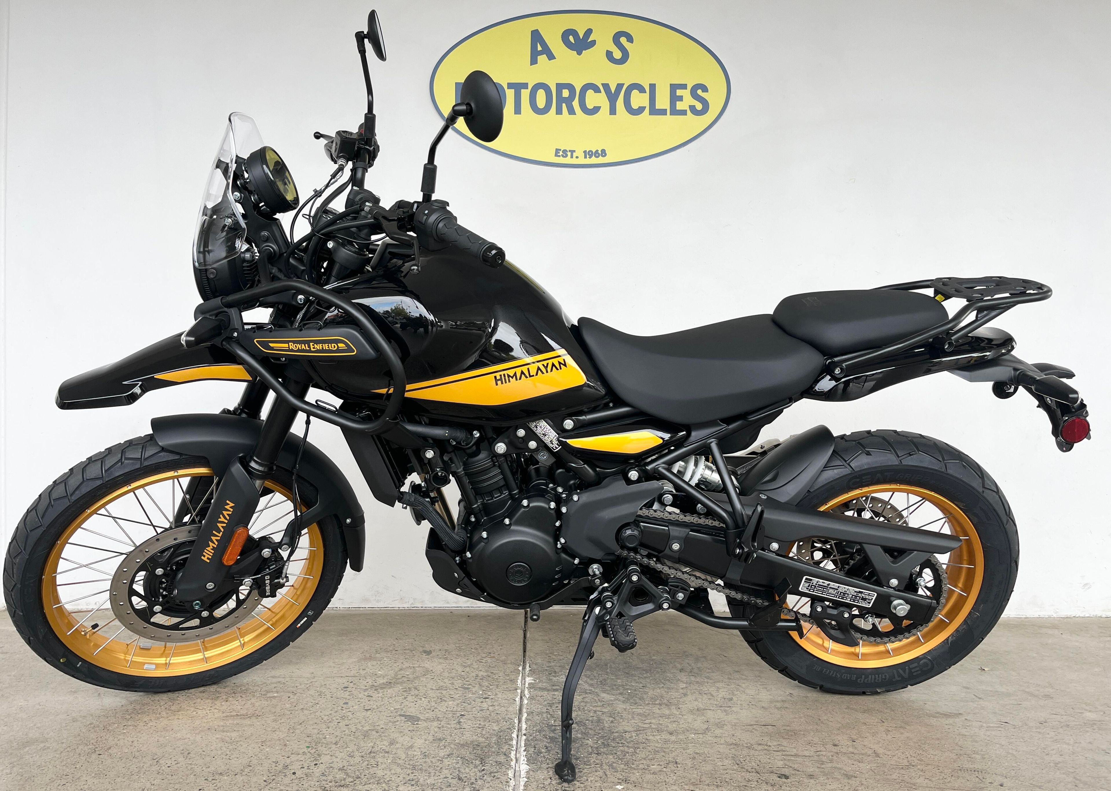 2026 Royal Enfield HIMALAYAN 450 TUBELESS BASE in Roseville, CA