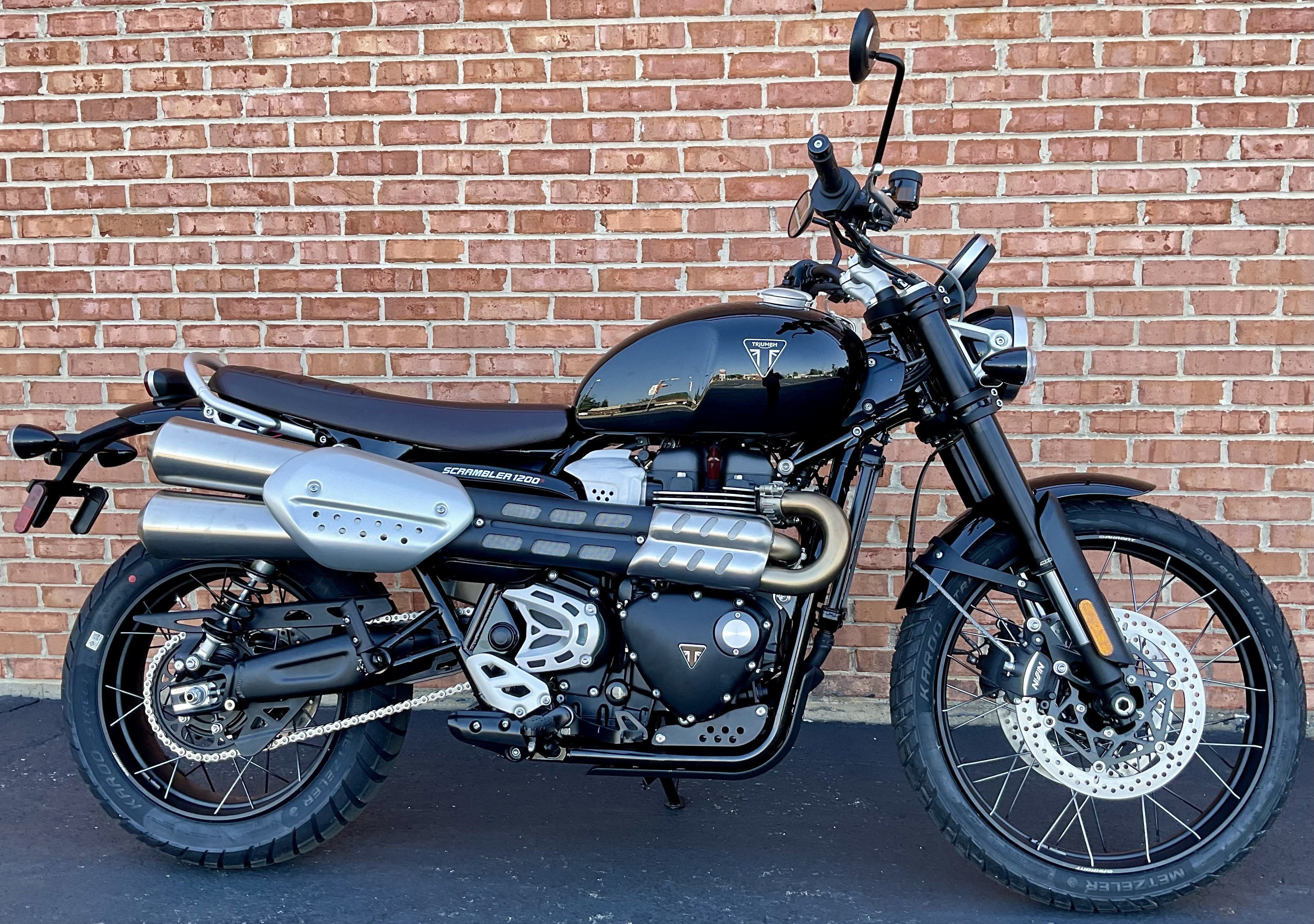 2025 Triumph Scrambler 1200 X X in Villa Park, IL