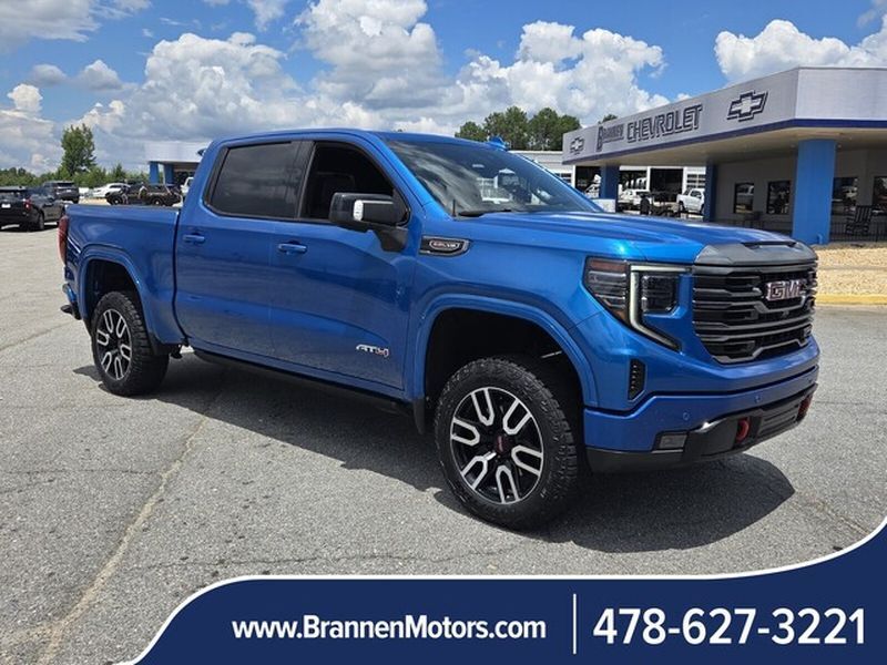 2022 GMC Sierra 1500 AT4 in Unadilla, GA