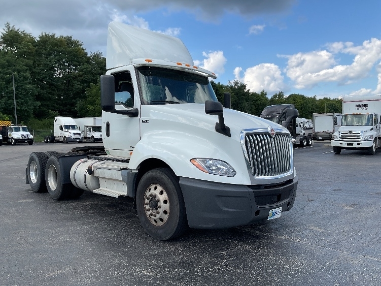 2020 INTERNATIONAL LT625 in Mount Pleasant, PA