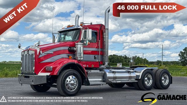 2016 KENWORTH T800 DAY CAB in Champlain, NY