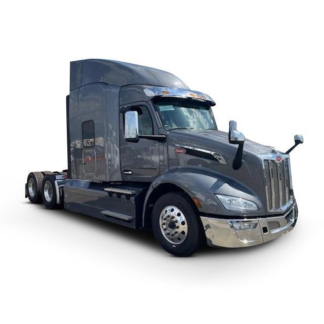 2024 PETERBILT 579 in Fontana, CA
