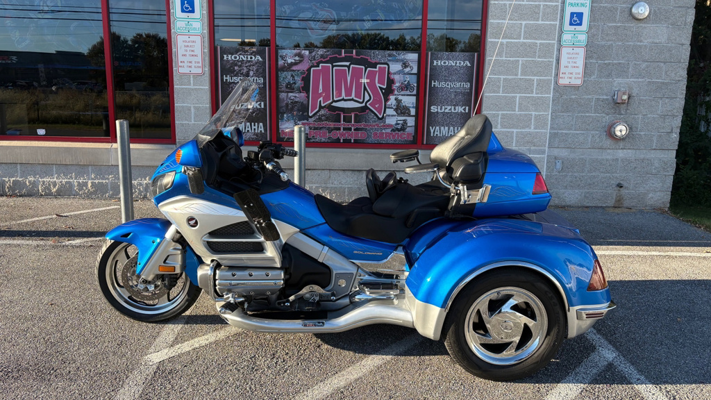 2012 Honda Gold Wing TRIKE, PREM AUDIO & COMFORT PKG AUDIO / COMFORT in York, PA