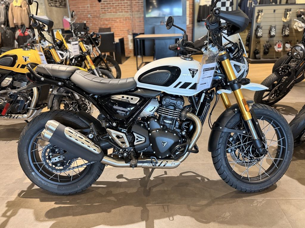 2026 Triumph Scrambler 400 XC Vanilla White 400 XC in Bristol, VA