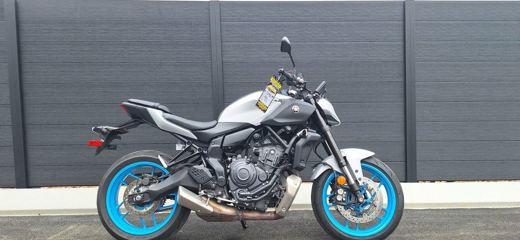 2025 Yamaha MT 07 Standard motorcycle