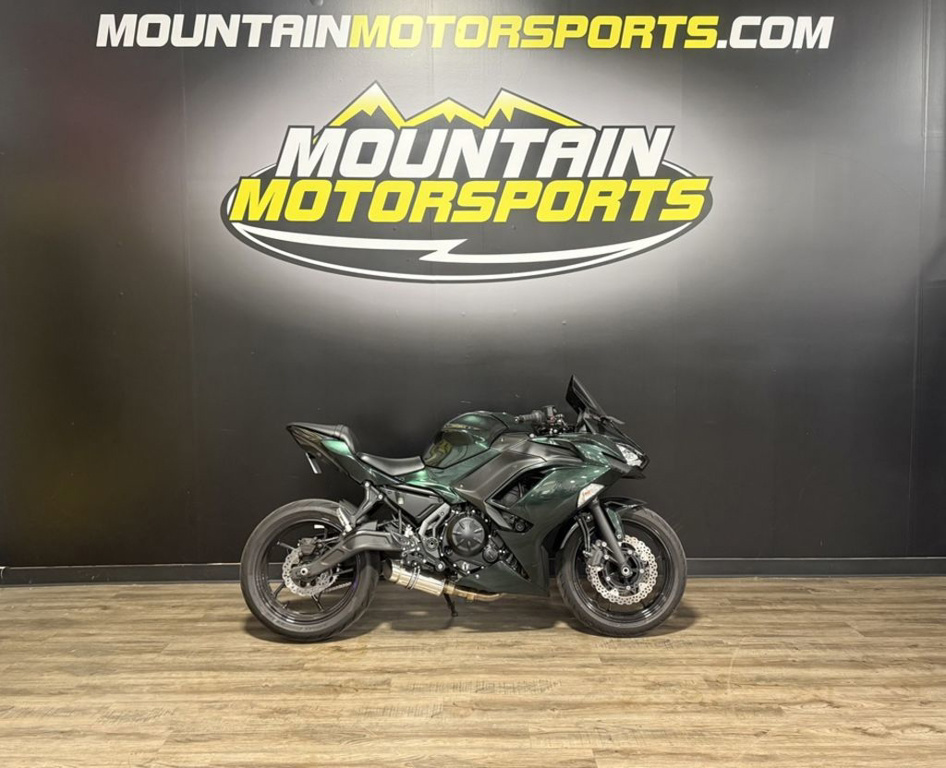 2022 Kawasaki Ninja 650 Metallic Matte Graphenesteel Gray BASE in Oxford, AL