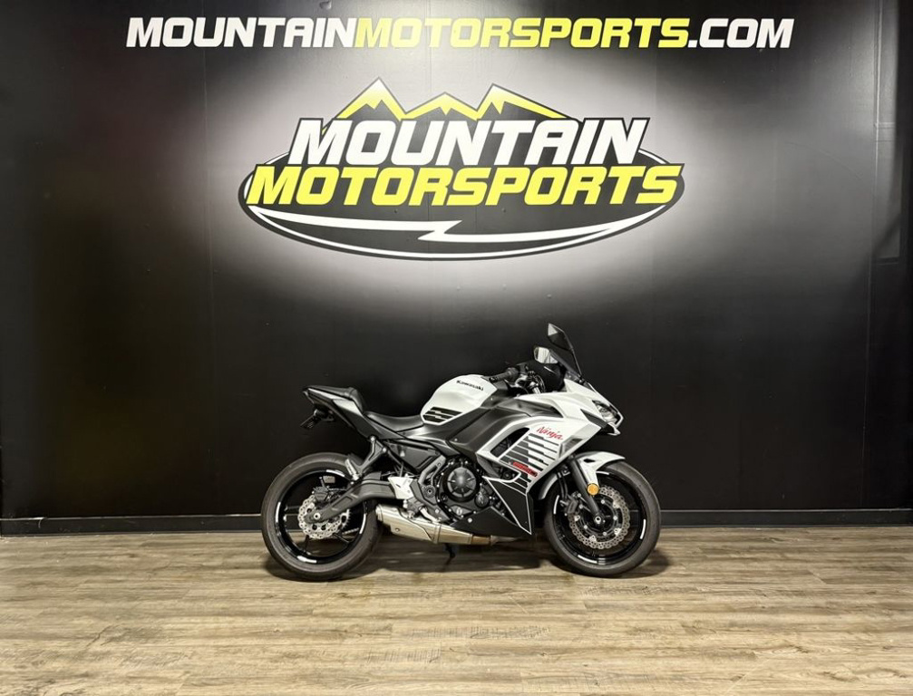 2026 Kawasaki Ninja 650 ABS Sportbike motorcycle