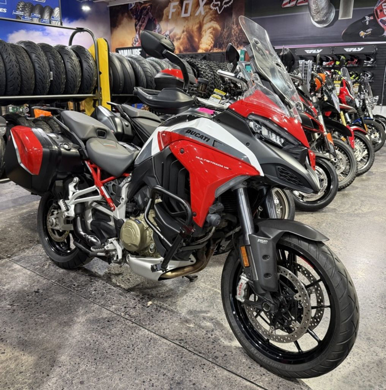 2022 Ducati Multistrada V4 Sport Livery And Alloy Wheels Standard motorcycle