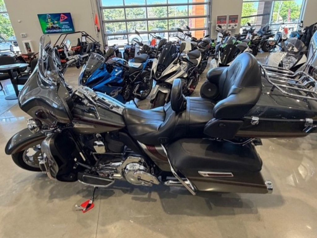 2016 Harley-Davidson FLHTKSE - CVO Limited CVO LIMITED in Rehoboth Beach, DE