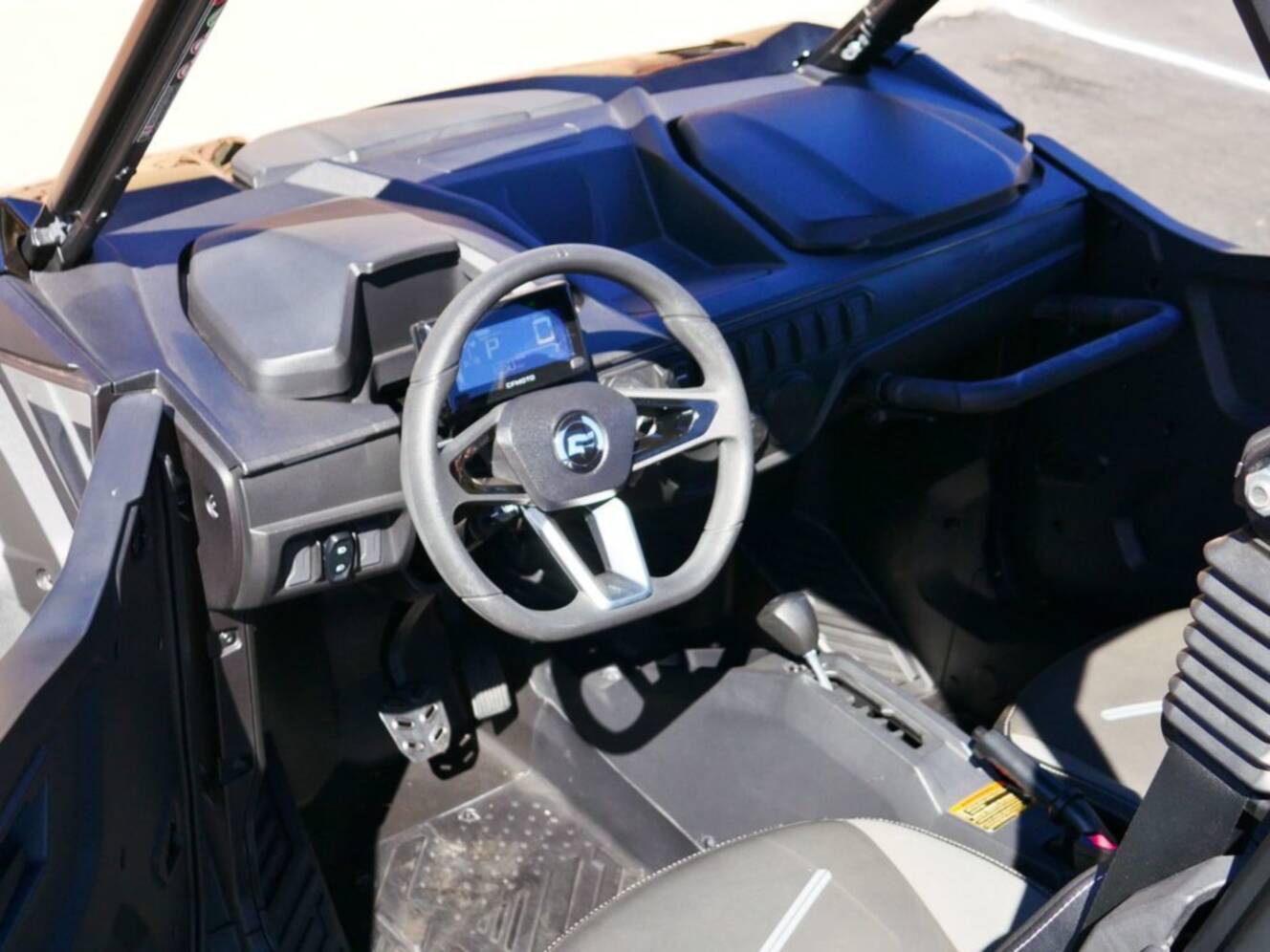 A photo of this 2025 CFMOTO ZFORCE 800 Trail