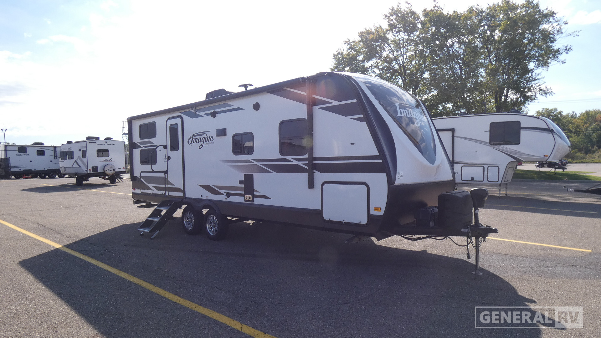 2019 Grand Design IMAGINE 2400BH in north canton OH