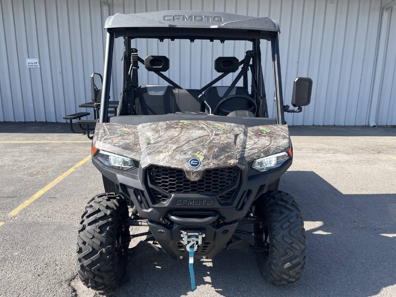 A photo of this 2026 CFMOTO UFORCE 600