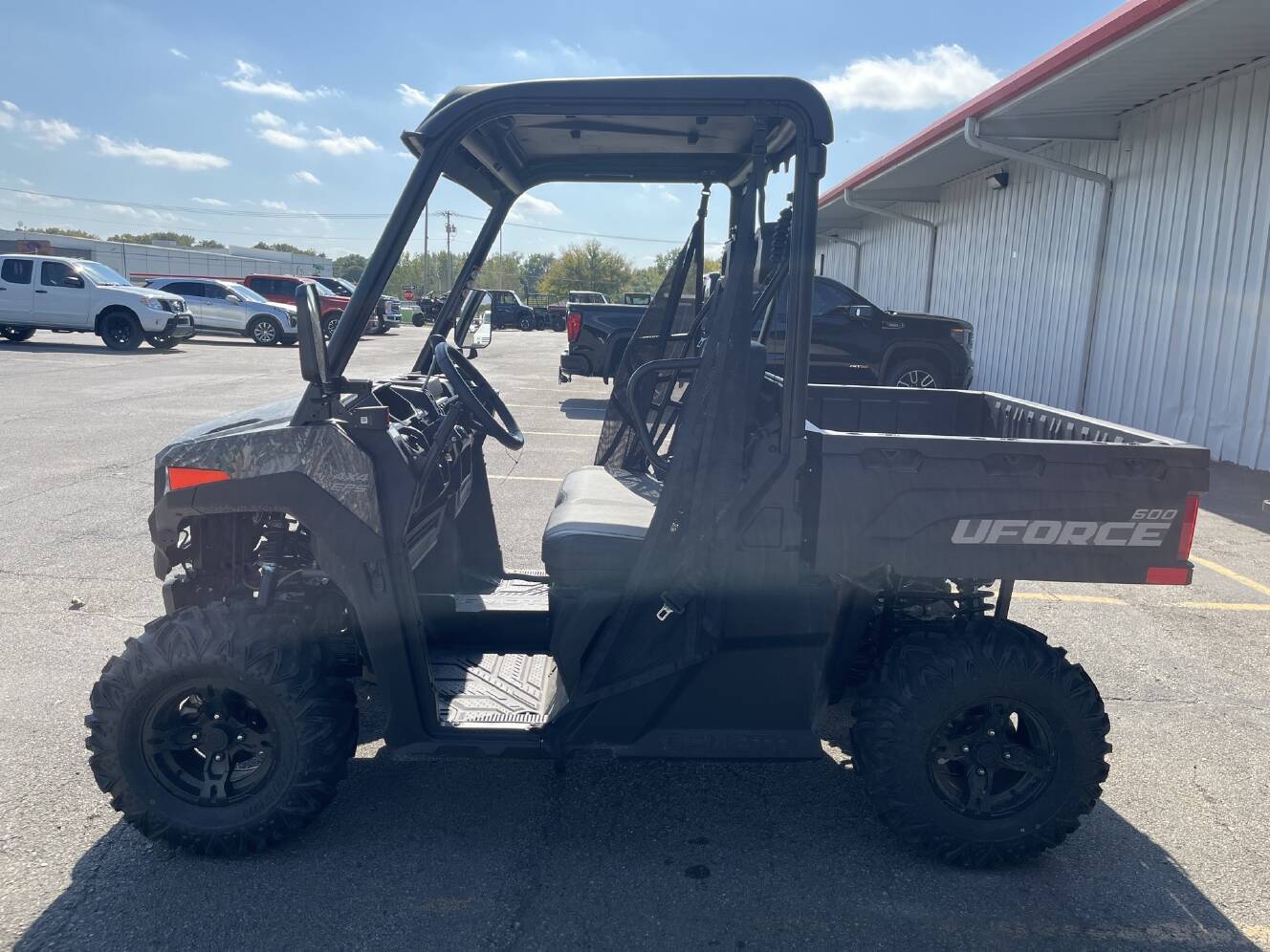 A photo of this 2026 CFMOTO UFORCE 600