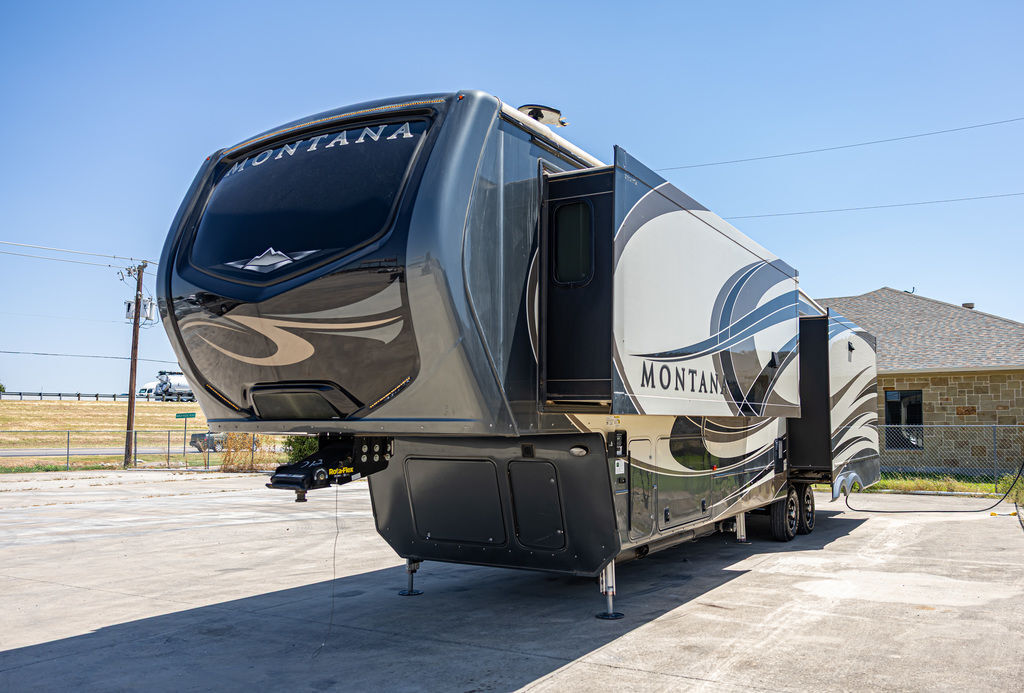 2018 Keystone Rv Montana 3811MS RV