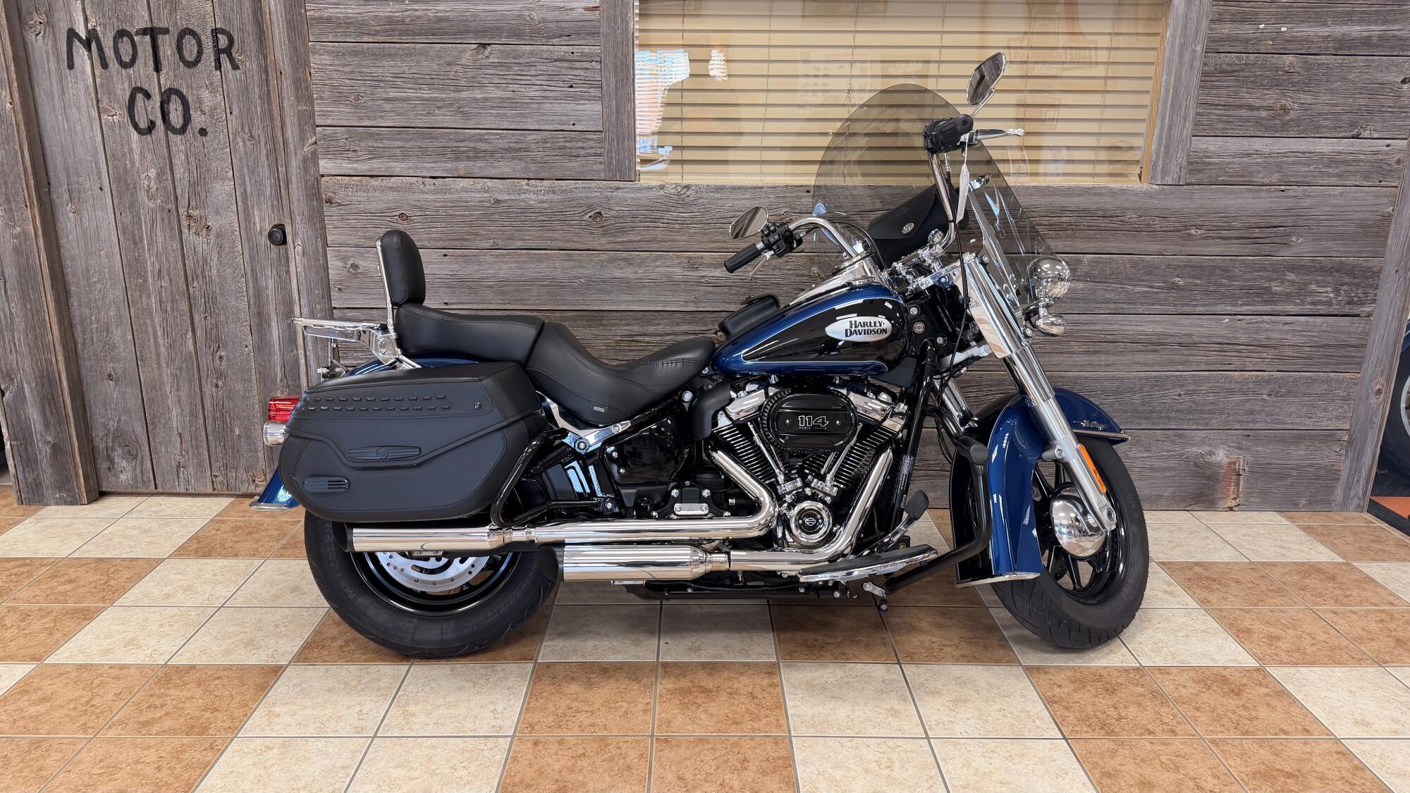 2022 Harley-Davidson Heritage Classic 114 CLASSIC in Bonduel, WI