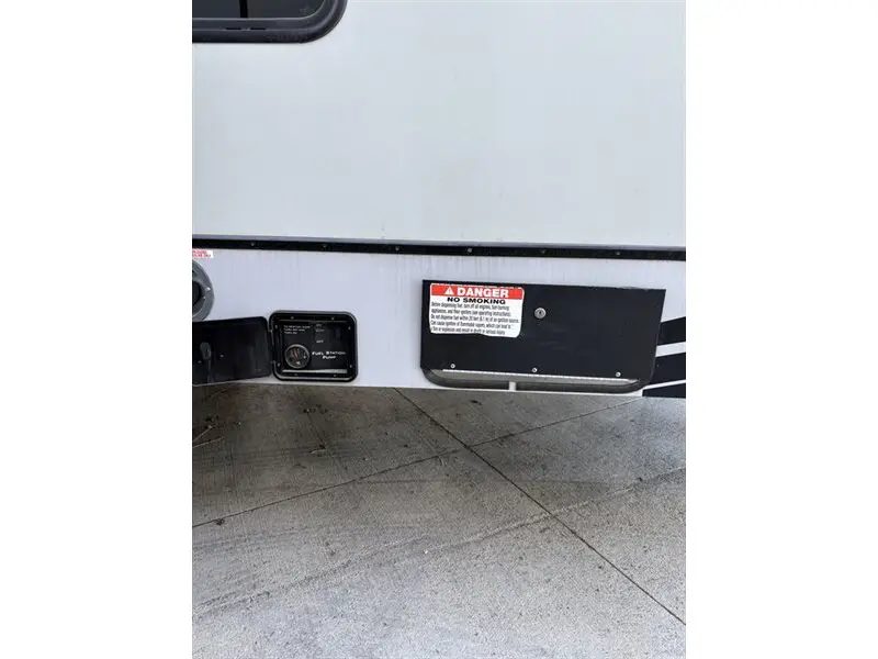 2021 Eclipse RV Attitude 3322SAG