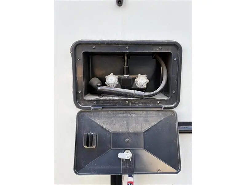 2021 Eclipse RV Attitude 3322SAG