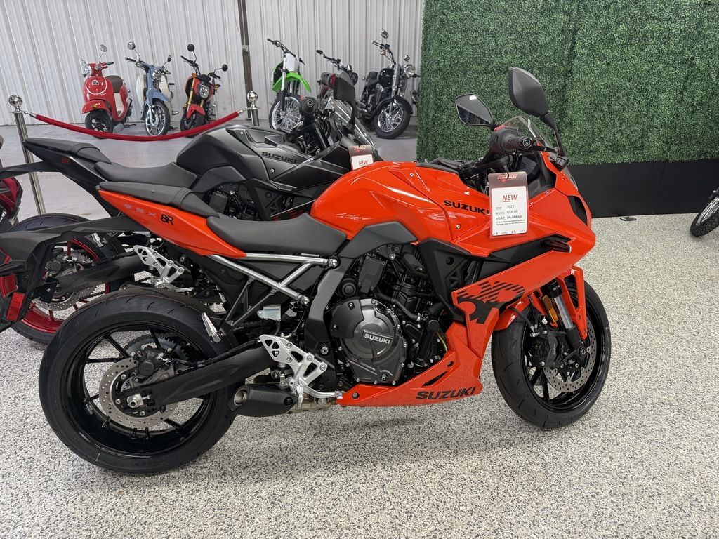 2027 Suzuki GSX-8R 8R in Lake Villa, IL